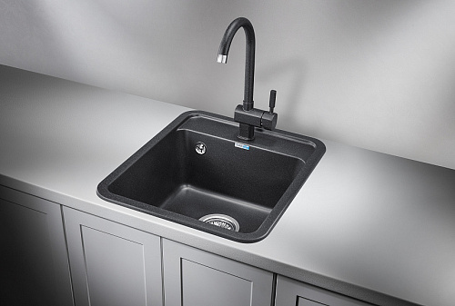 Мойка кухонная Granula Standart ST-4202 квадратная 43*50см с отверстием под смеситель черный купить