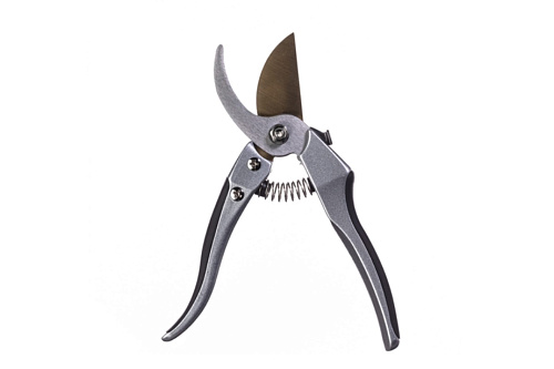 Секатор профессиональный ЦИ TITANIUM 1381 купить