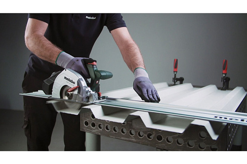 Пила дисковая Metabo MKS 18 LTX 58 аккумулятор 2x5.5 600771700 купить
