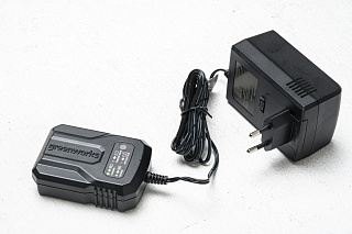 Зарядное устройство Greenworks G40UCM2M 40В 2.0А (2946507) купить