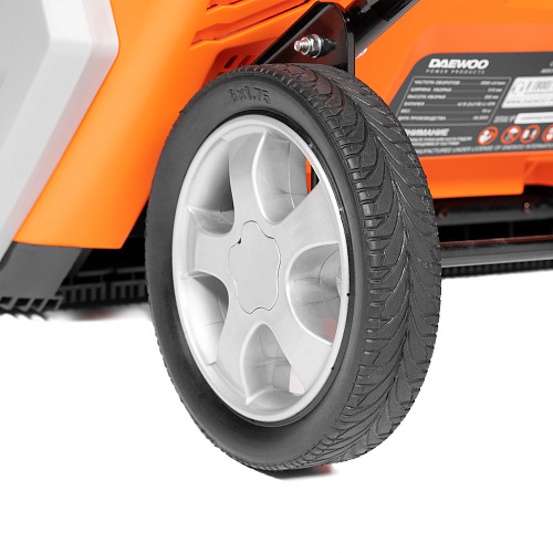 Снегоуборщик аккумуляторный 
DAEWOO DAST 5542Li SET купить