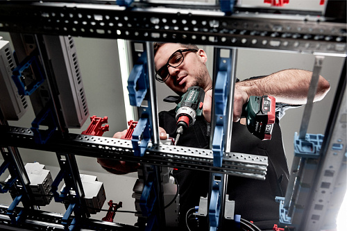 Дрель-шуруповерт аккумуляторный PowerMaxx BS 12 Q 2.0 а/ч Metabo 601037500 купить