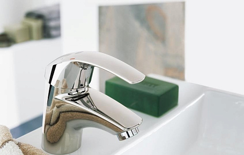 Смеситель для раковины Euroeco цвет хром GROHE 32881000 купить
