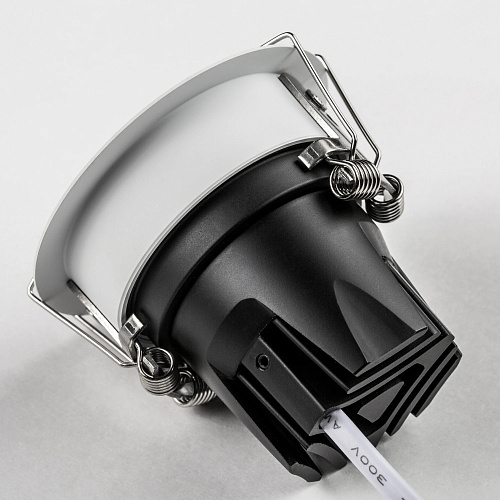 Светильник светодиодный встраиваемый SPIRA LED 7W 490LM 24G 3000K LightStar 074136 белый купить