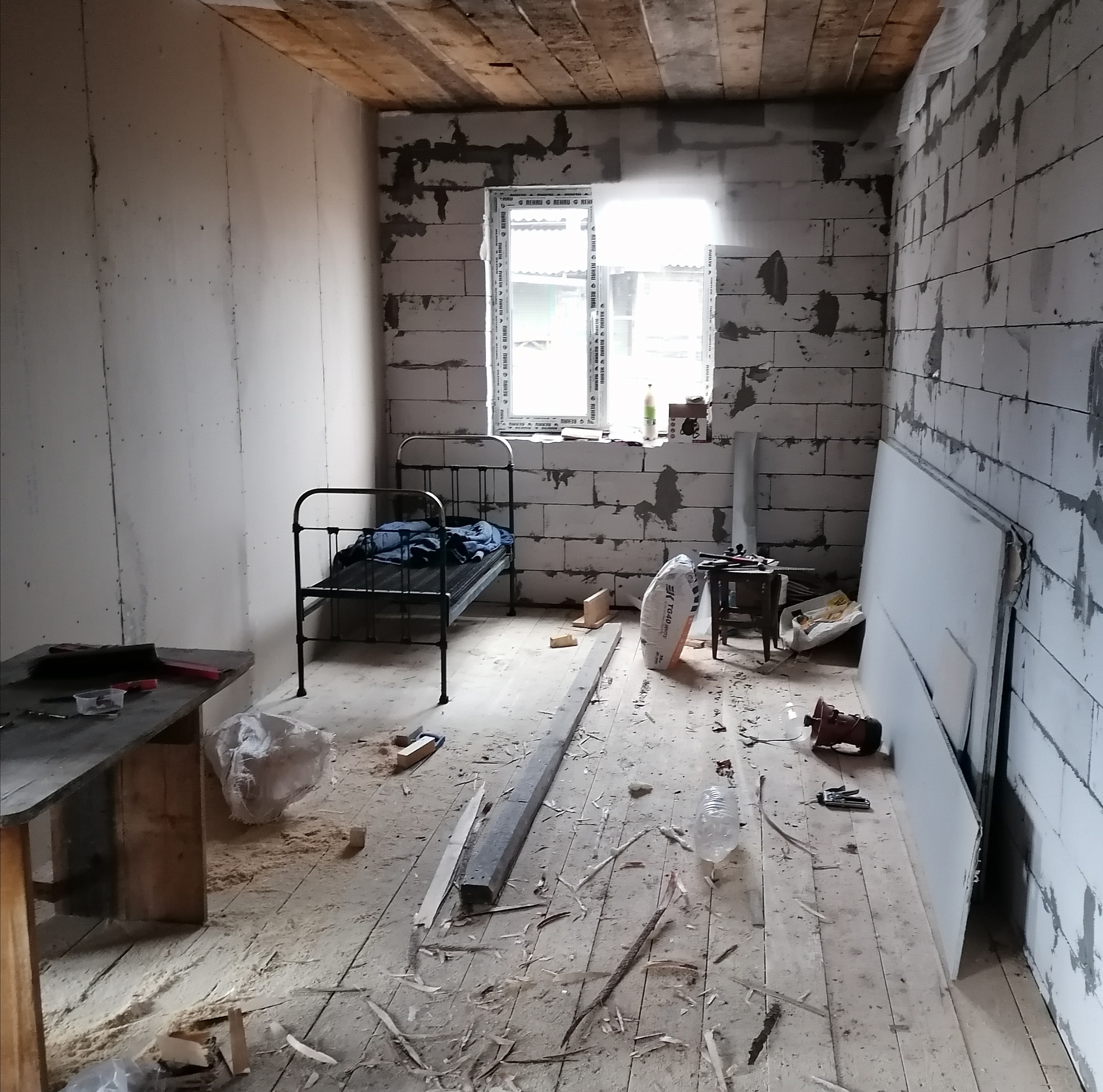 Лист гипсокартонный ГКЛ KNAUF 2500*1200*12.5 купить